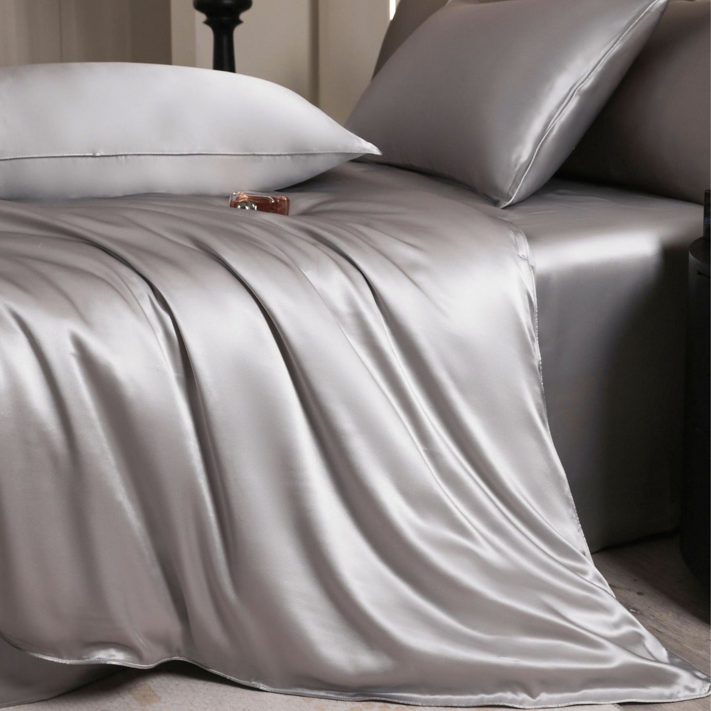 22 momme silk four-piece set mulberry silk light luxury solid color bed sheet quilt cover bedding set